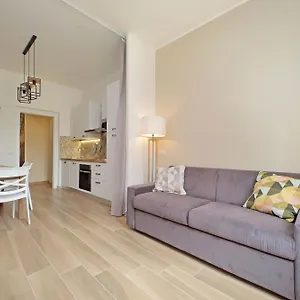 Apartment Prestigious Re Di, Rome