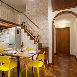 Apartment B5 Vatican, Rome